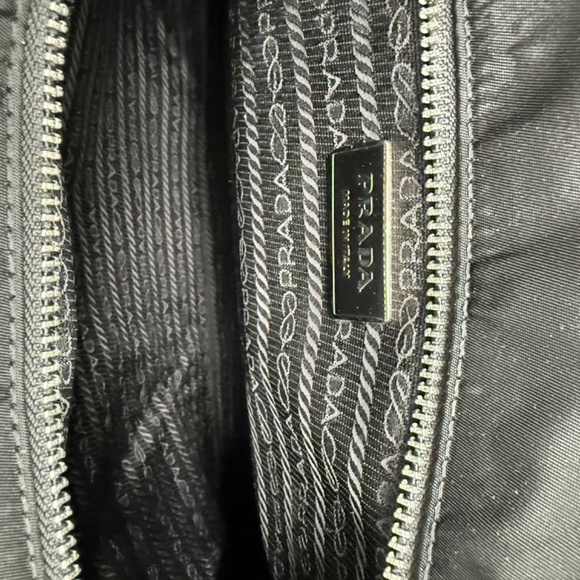 Authentic Vintage Prada BN1057 Tessuto + Spazzolato Nero Tote / Briefcase Black - Picture 9 of 15